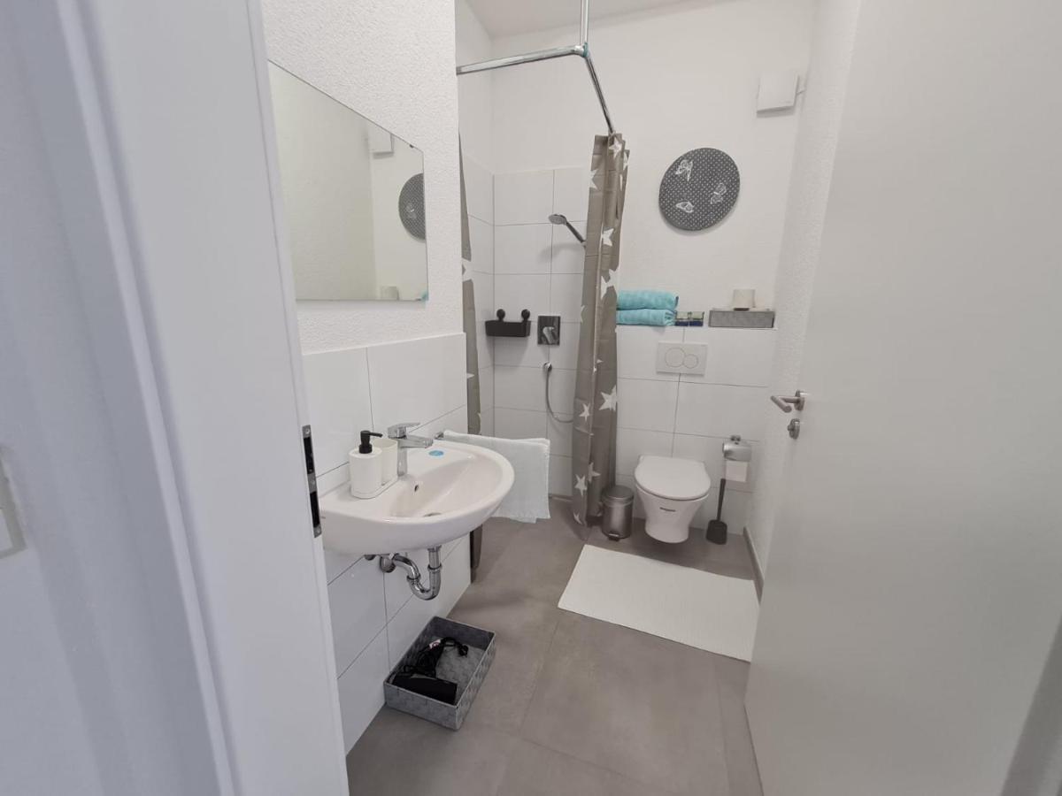 Pension Am Rathaus, 24H Check-In Mundelsheim Ngoại thất bức ảnh